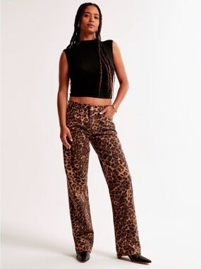 Abercrombie & Fitch Leopard Print Low Rise Baggy Jeans Size 26